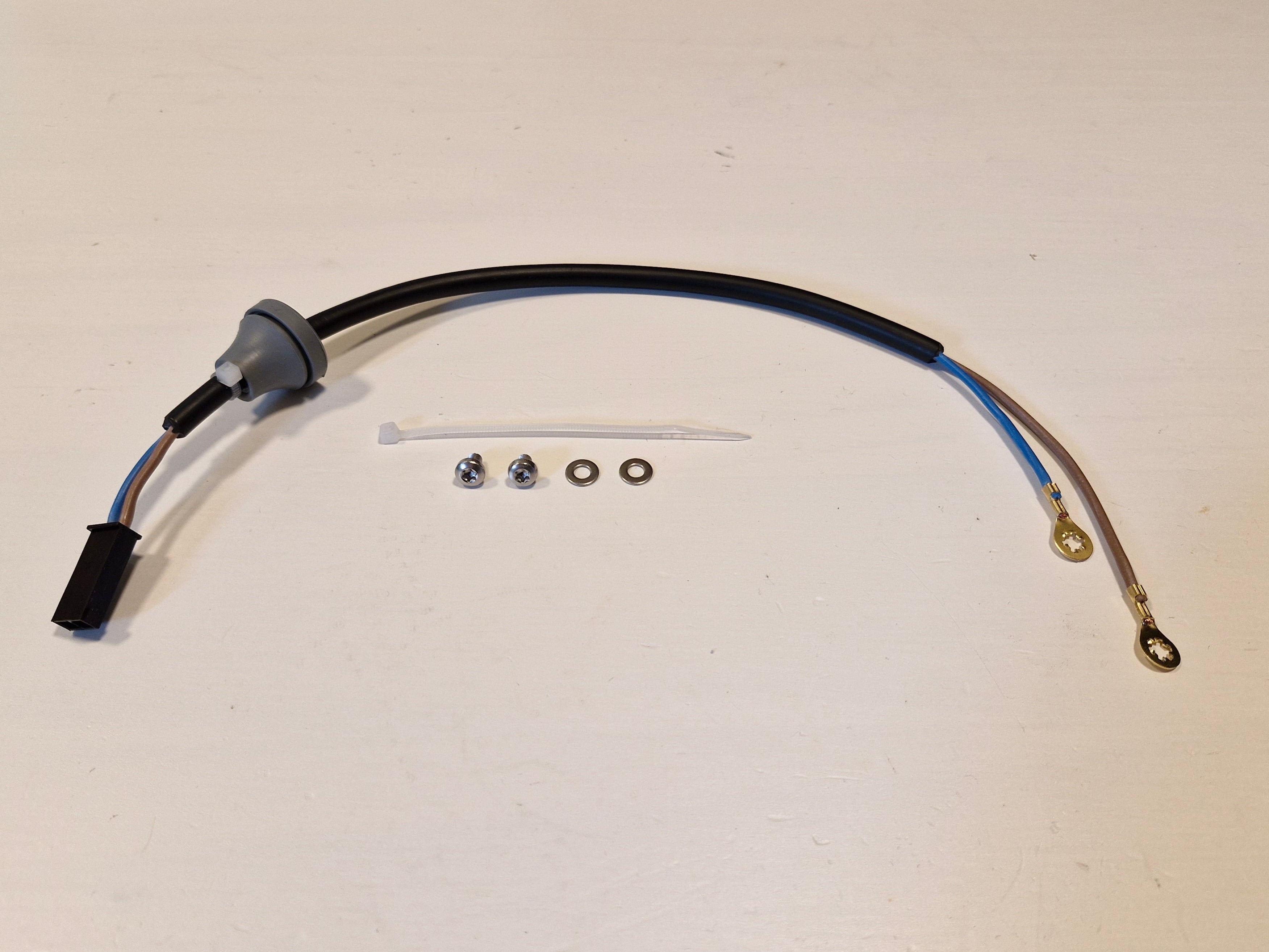 Kablage laddkontakt med rostfri skruv utan laddbleck 320 330X (2013-2015)